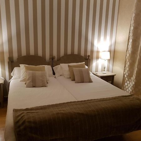 Hotel Camping Рибадеселья Экстерьер фото